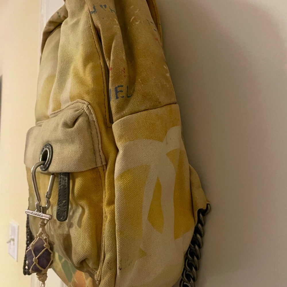 Medium size backpack